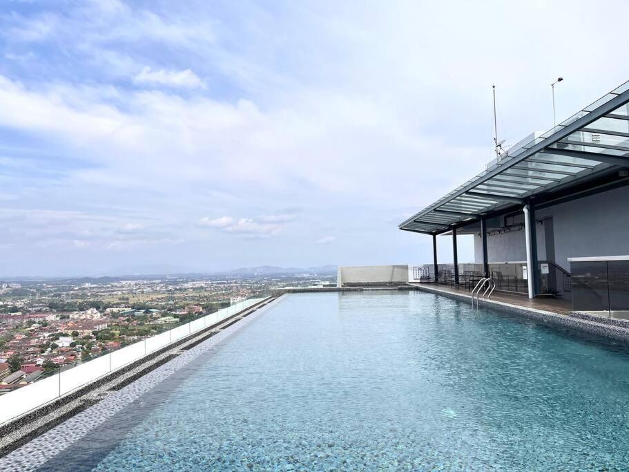 Ins Suite @ The Quartz Residence-Infinity Pool Melaka Zewnętrze zdjęcie